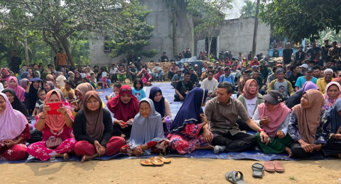 Warga Desa Bungur Minta Edi Purwanto Bantu Selesaikan Konflik Lahan